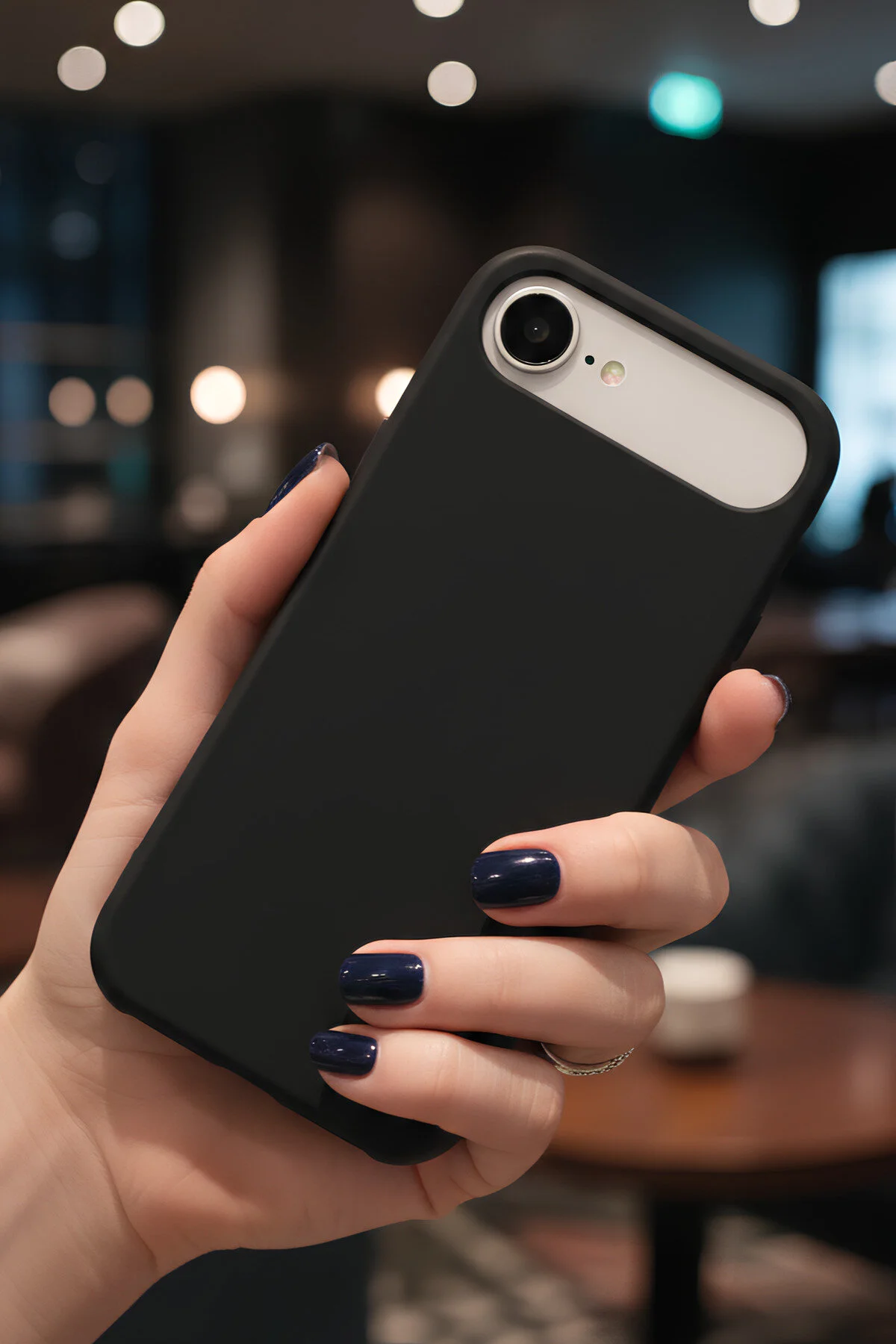 iPhone 17 Air İçin Uyumlu Içi Kadife Kamera Korumalı Silikon A Kalite Lansman Kapak