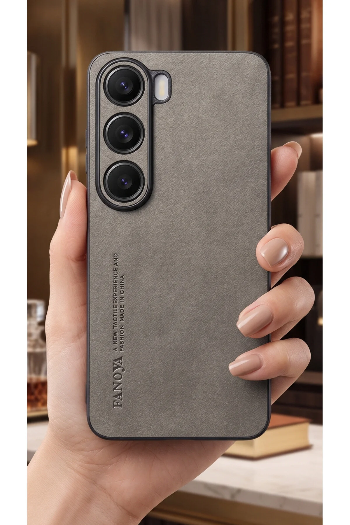 Vivo V40 Lite İçin Uyumlu Deri Tasarımlı Elde Kaymaz Sararmaz Tozlanmaz Tpu Kılıf