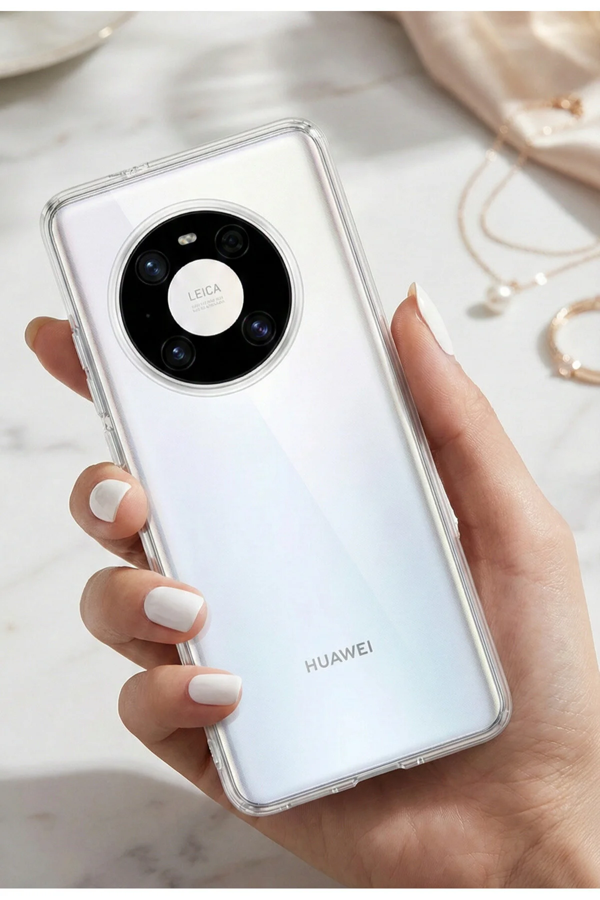 Huawei Mate 40 Pro İçin Uyumlu Darbe Emici Yumuşak Ultra İnce Sararmaz Şeffaf Kılıf