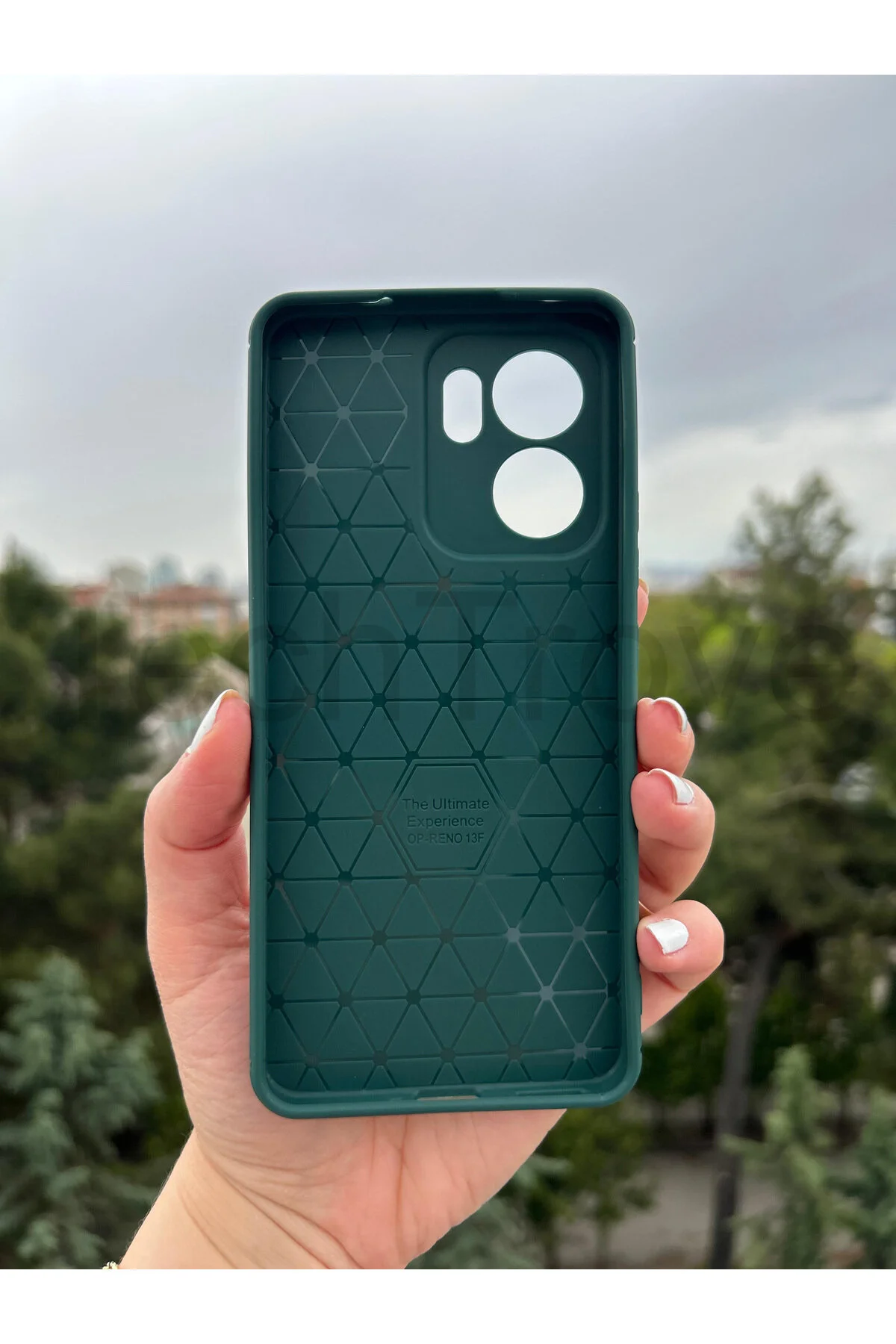 Oppo Reno 13F Kılıf Karbon Tasarımlı İnce Yapılı Kamera Koruma Çıkıntılı Kapak
