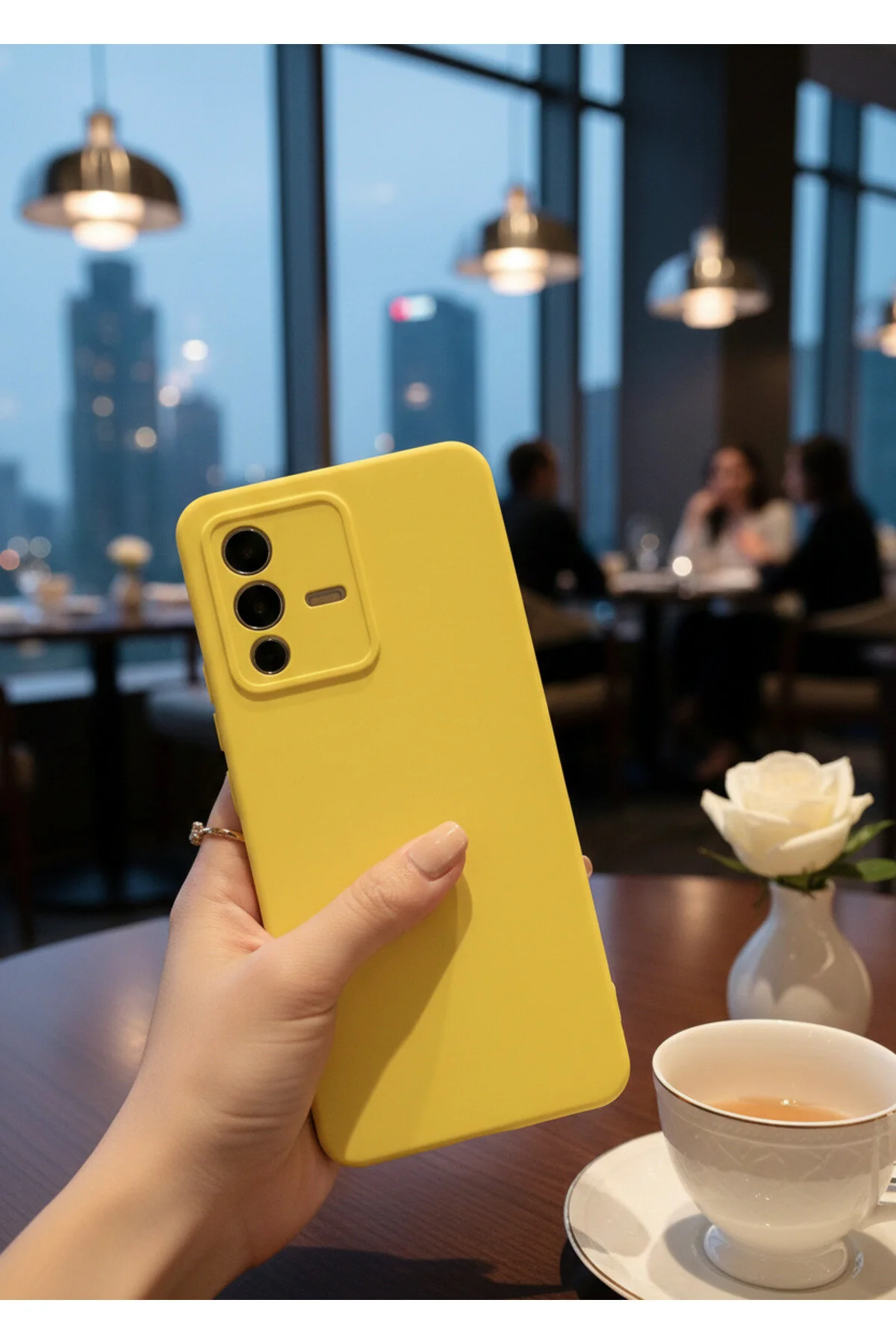 Vivo V23 5G Kılıf İçi Kadife Soft Silikon Lansman Kapak