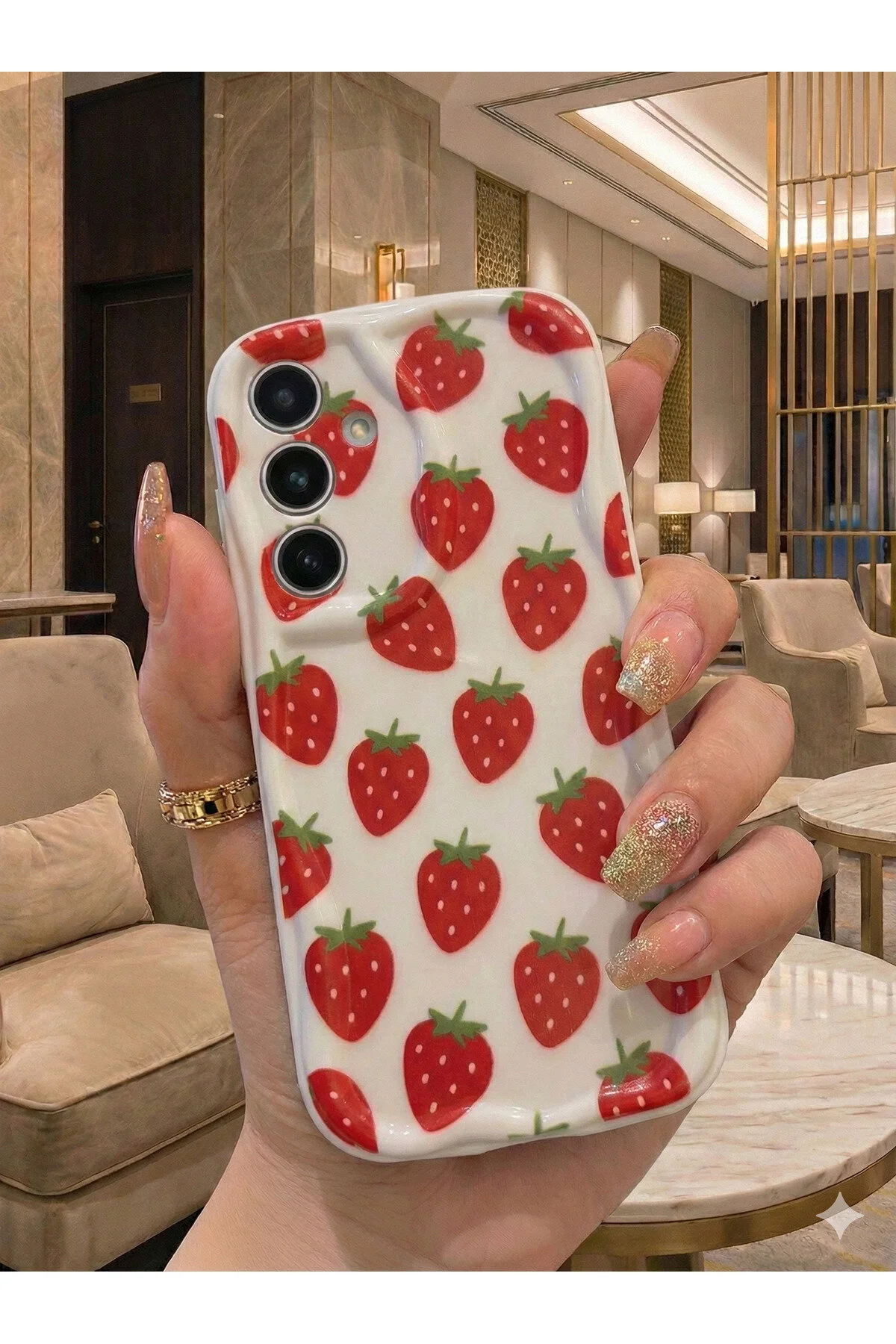 Samsung Galaxy A36 Uyumlu Sevimli Çilek Desenli Lansman Kılıf - Darbe Emici Lüks Kapak