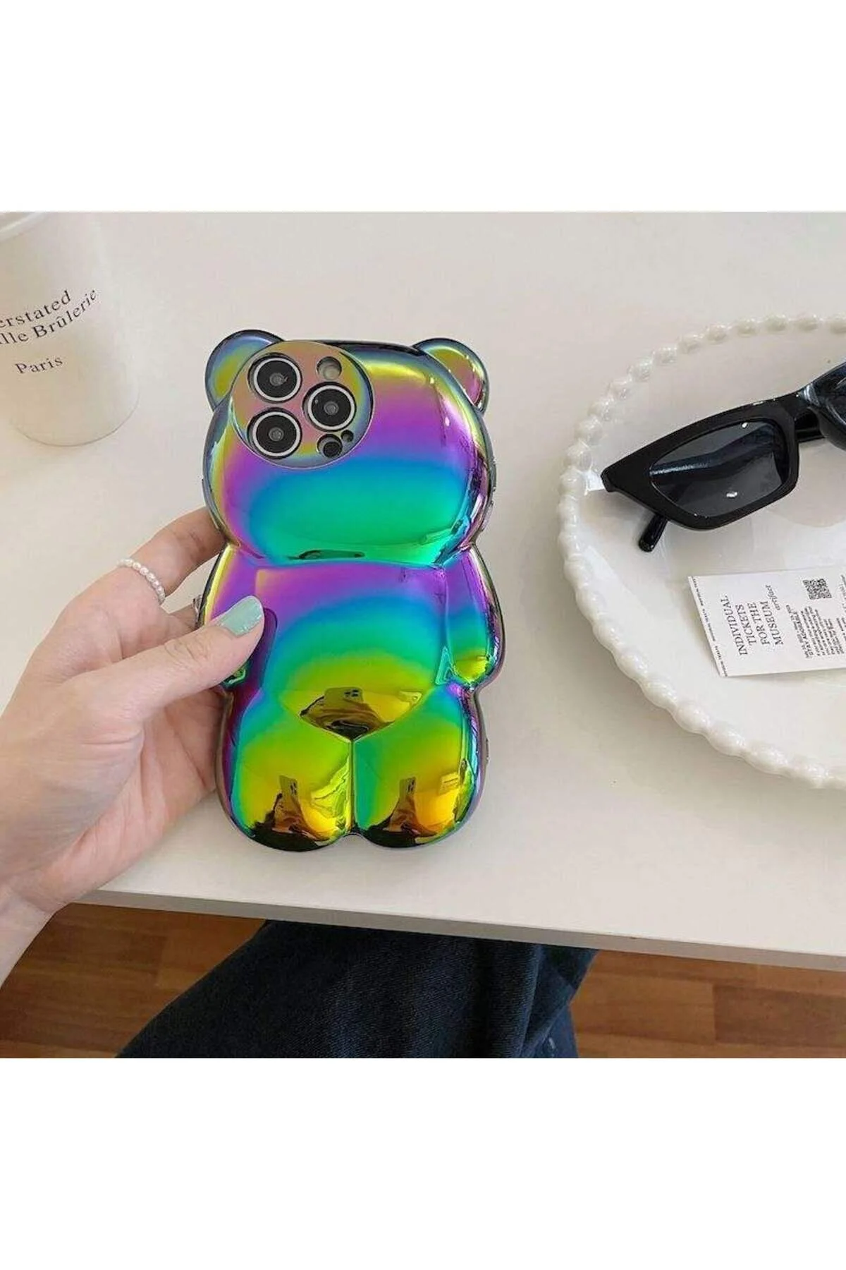iPhone 11 Uyumlu Hologramlı Parlak Işıltılı Şık 3D Kamera Korumalı Kılıf