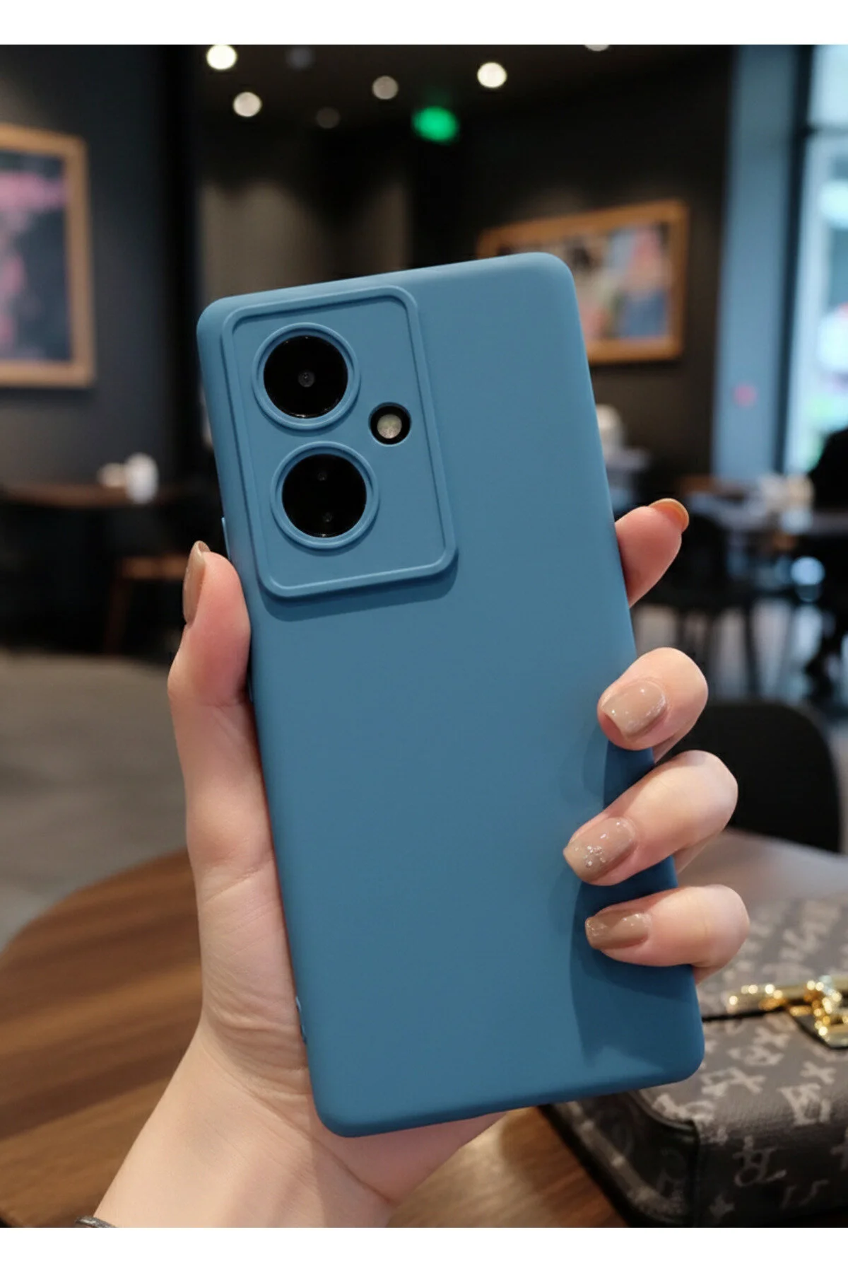 Vivo V29 Lite Kılıf İçi Kadife Soft Silikon Lansman Kapak