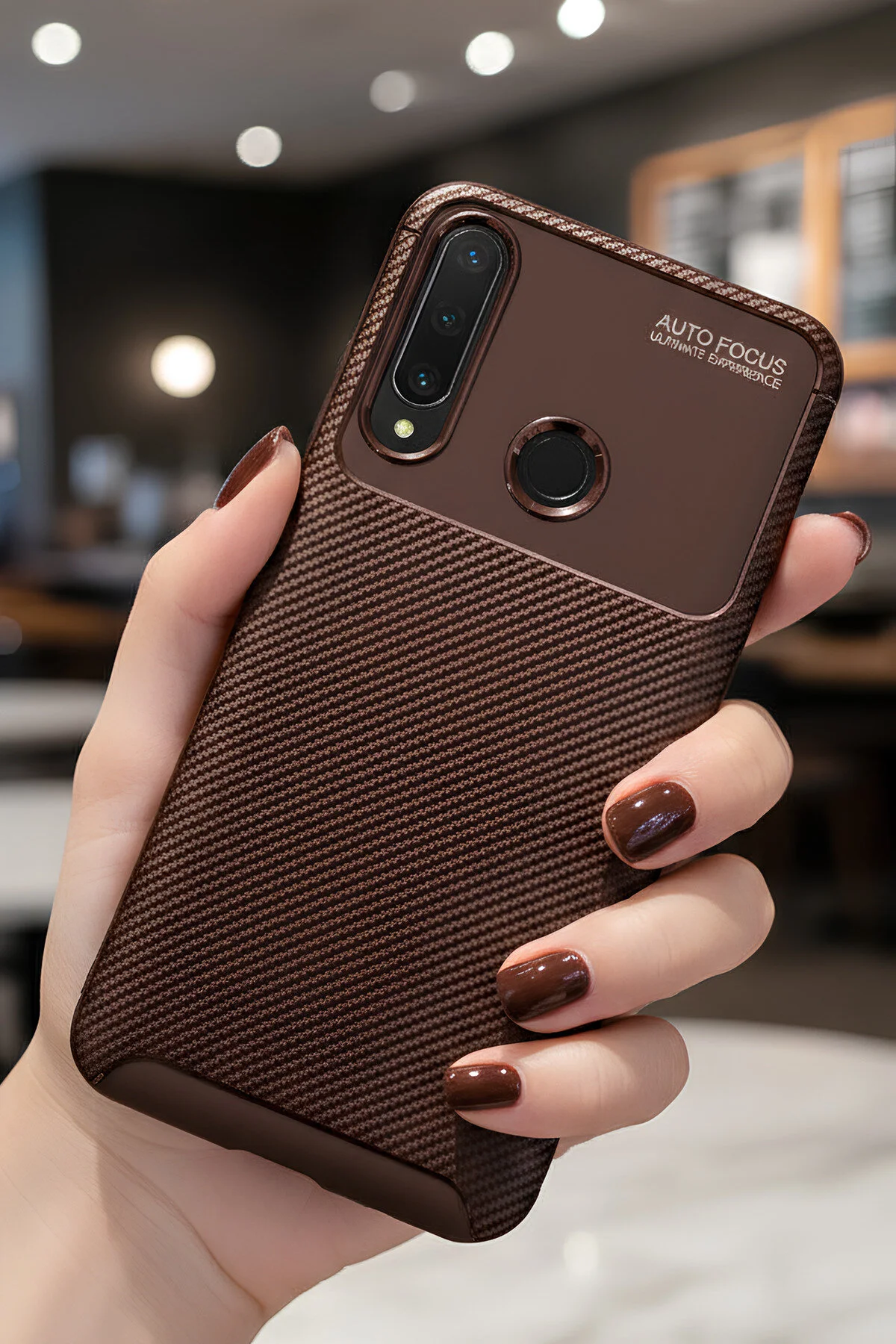 Huawei Y6P Kılıf Kamera Korumalı Darbe Emici Karbon Fiber Desenli Kapak