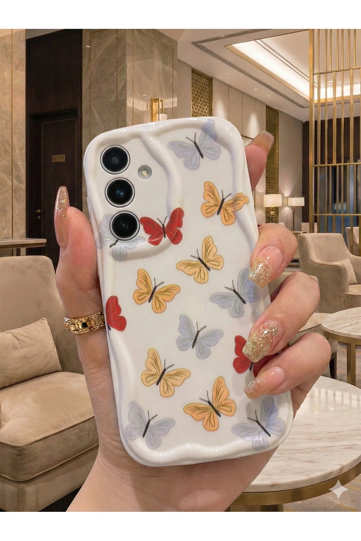Samsung Galaxy S25 Uyumlu Renkli Kelebek Desenli Dalgalı Kenar Kılıf - Kamera Korumalı