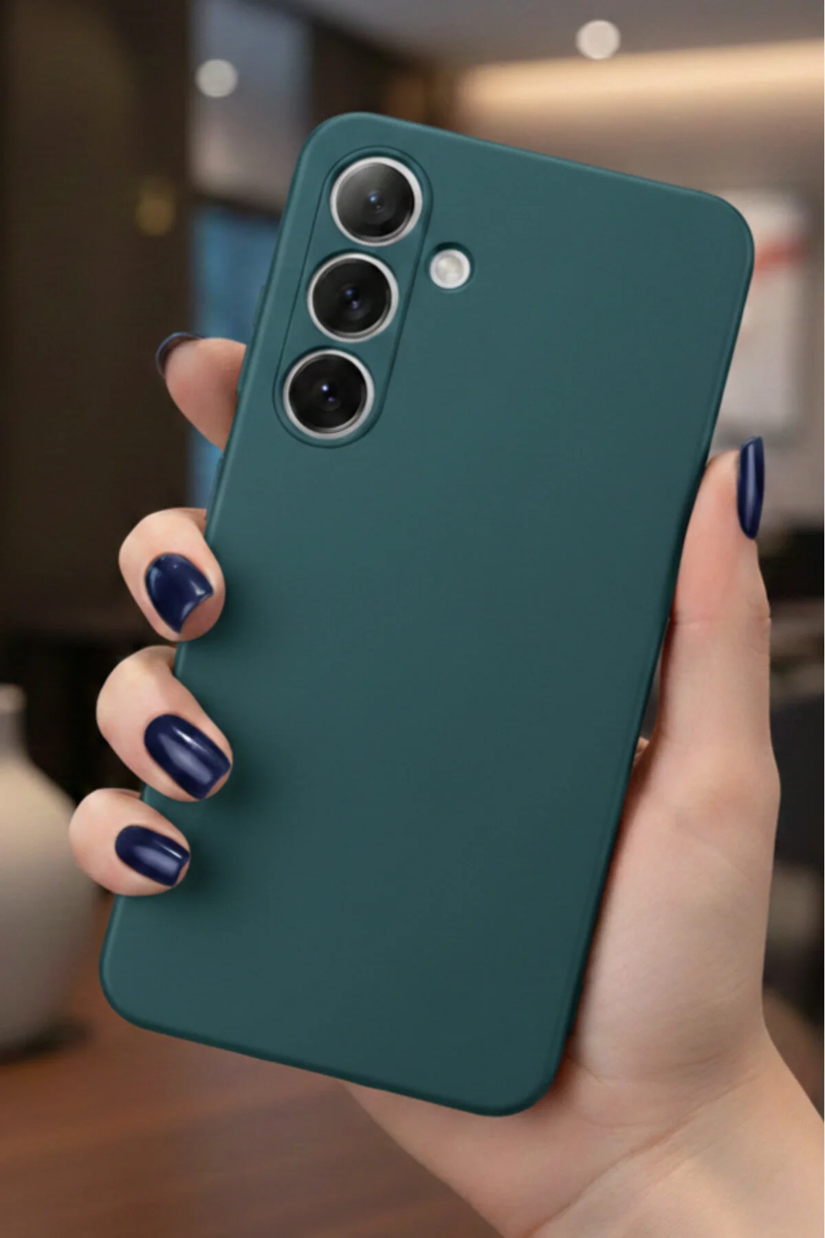 Galaxy S26 İçin Uyumlu Içi Kadife Süet Tasarımlı Kamera Korumalı Silikon A Kalite Lansman Kılıf