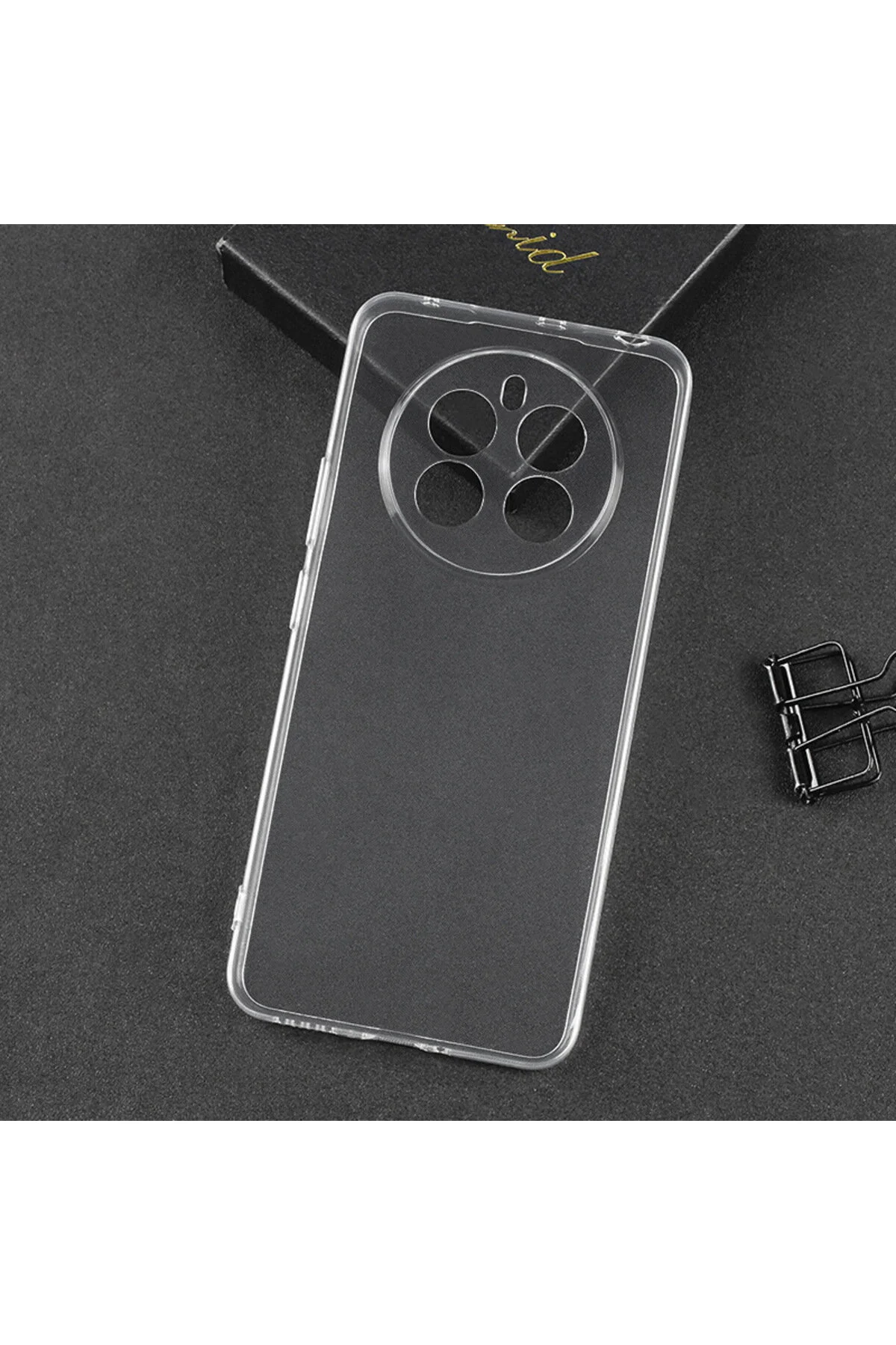Realme 12 4G Kılıf Şeffaf ve Esnek Silikon Kapakk