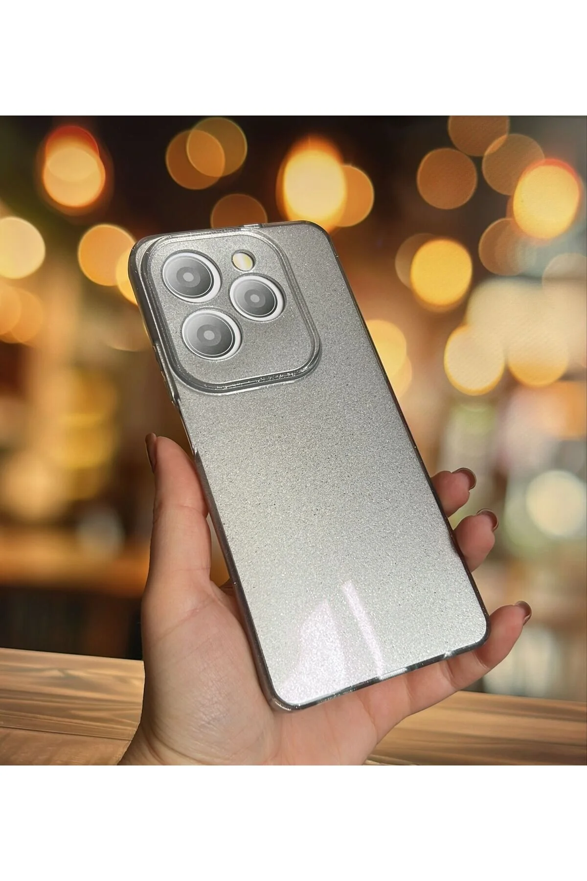 İnfinix Hot 40 Kılıf Kamera Korumalı Parlak Simli Lüks Kapak