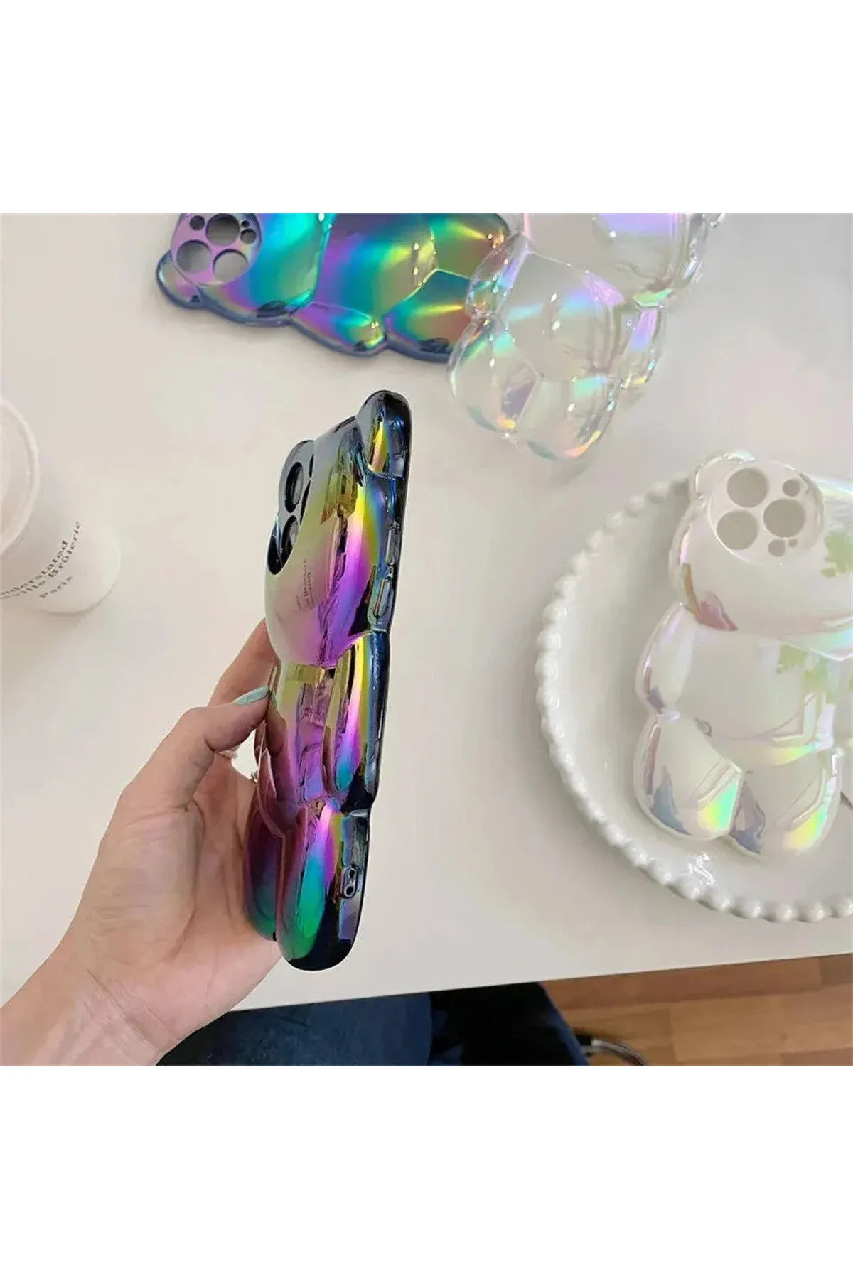 iPhone 11 Uyumlu Hologramlı Parlak Işıltılı Şık 3D Kamera Korumalı Kılıf
