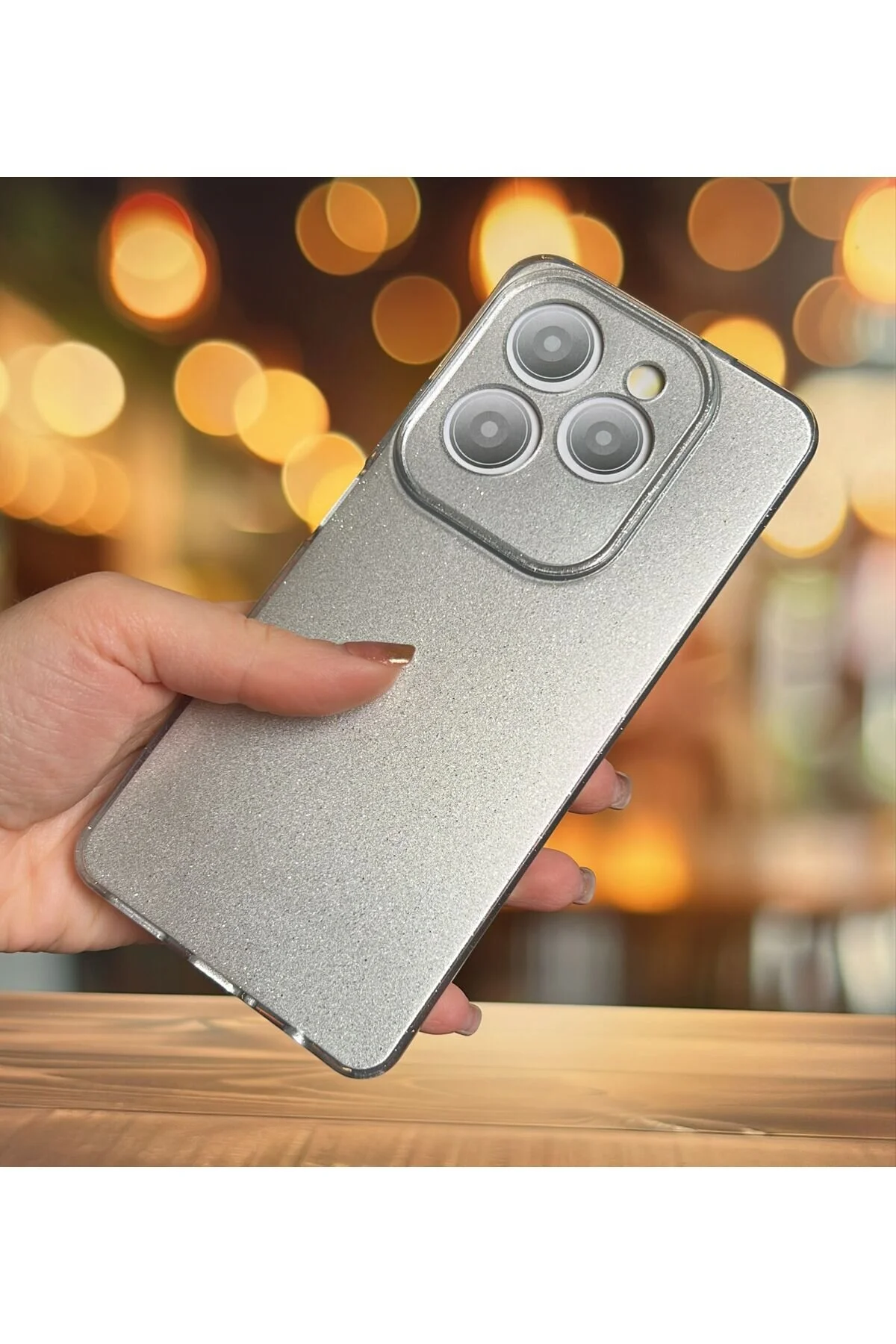 İnfinix Hot 40 Kılıf Kamera Korumalı Parlak Simli Lüks Kapak