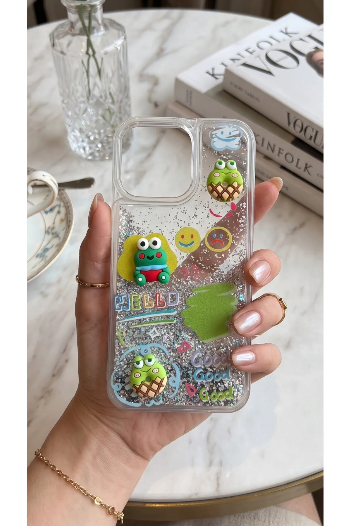 iPhone 15 Pro Max Kılıf Hareketli Simli 3D Karakterli Love Figürlü Şeffaf Koruyucu Kapak