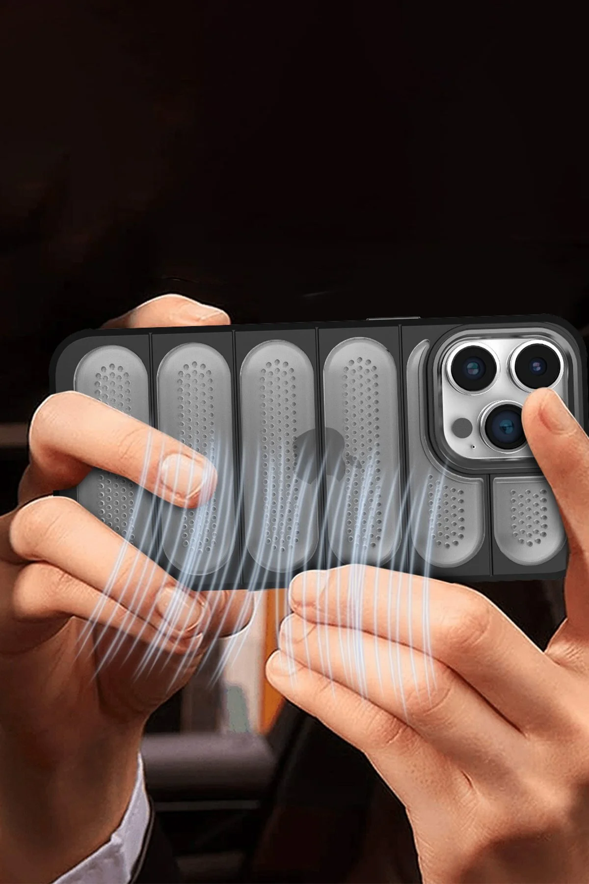 iPhone 15 Uyumlu Dalgalı Tasarım Elden Kaymaz Yeni Kılıf - Koyu Yeşil